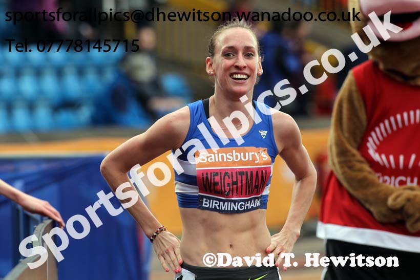 Laura Weightman (Morpeth) after winning the 1500 metres, 2014 Sainsbury's British Championships. Photo: David T. Hewitson/Sports for All Pics